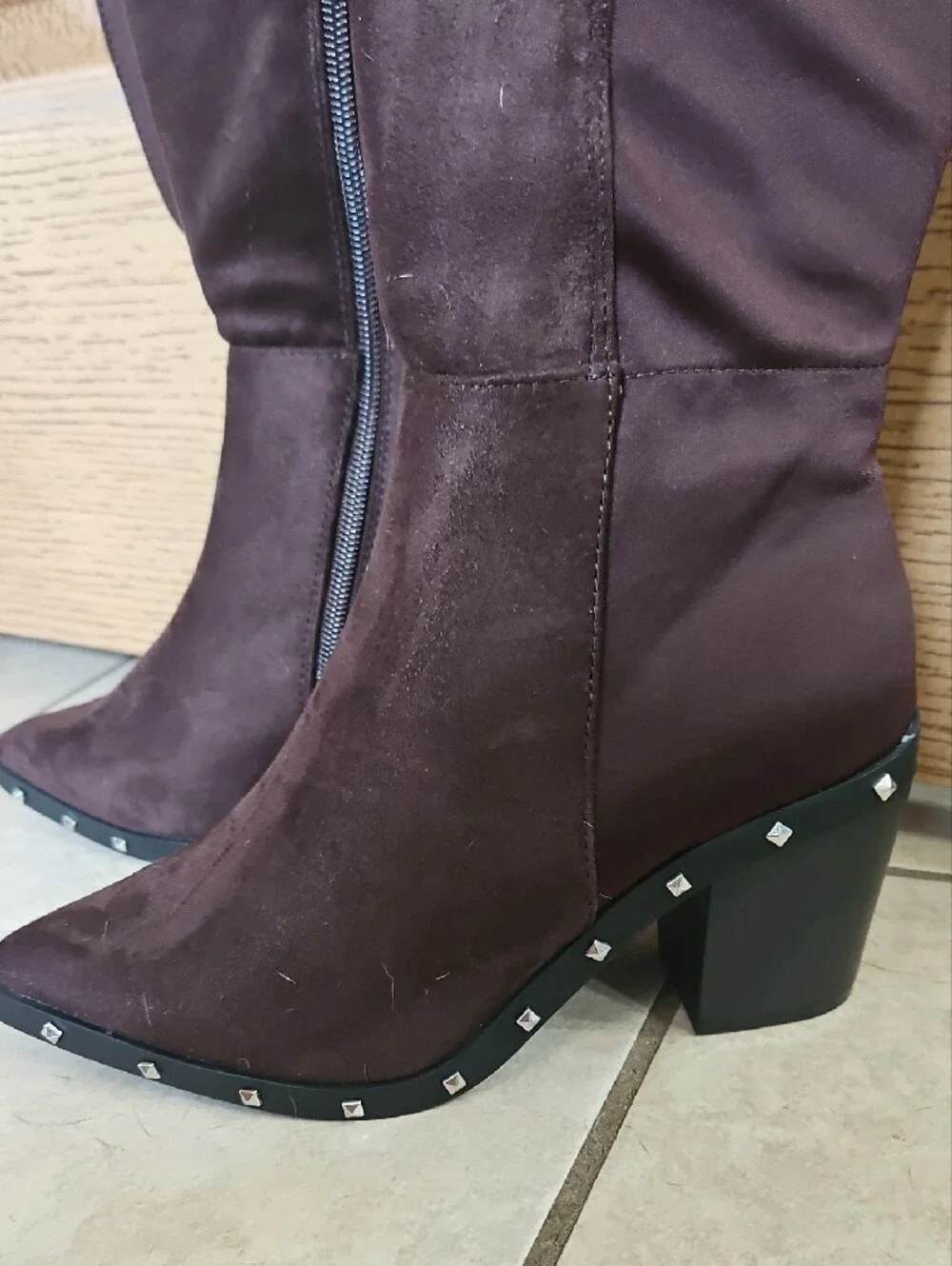 Women’s Over-the-Knee Fashion Boots in Deep Brown
